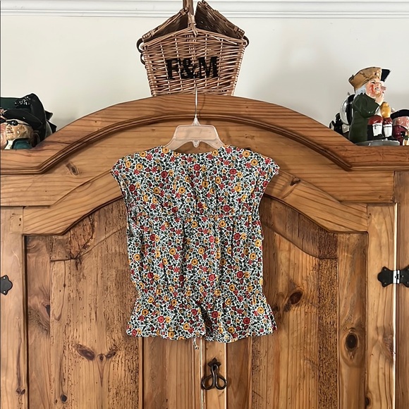 Mauby Gathered Peplum Top in Alhambra Floral Size: Small (S) - Picture 10 of 16